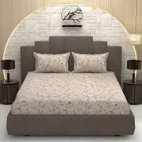 Mafatlal Luxe Double Bedsheet (HFLLBS0053) 120 GSM (Floral) - 227 x 254 cm