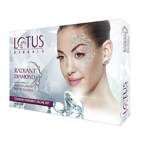 Lotus Herbals Radiant Diamond Facial Kit
