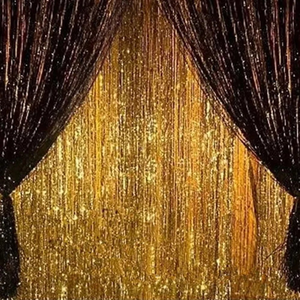Manovedant Gold & Black Curtain Backdrop - 4 Pieces